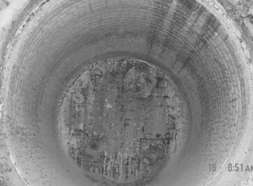 Figure 5 After 45 furnaces of operation, the working lining of the test ladle was removed